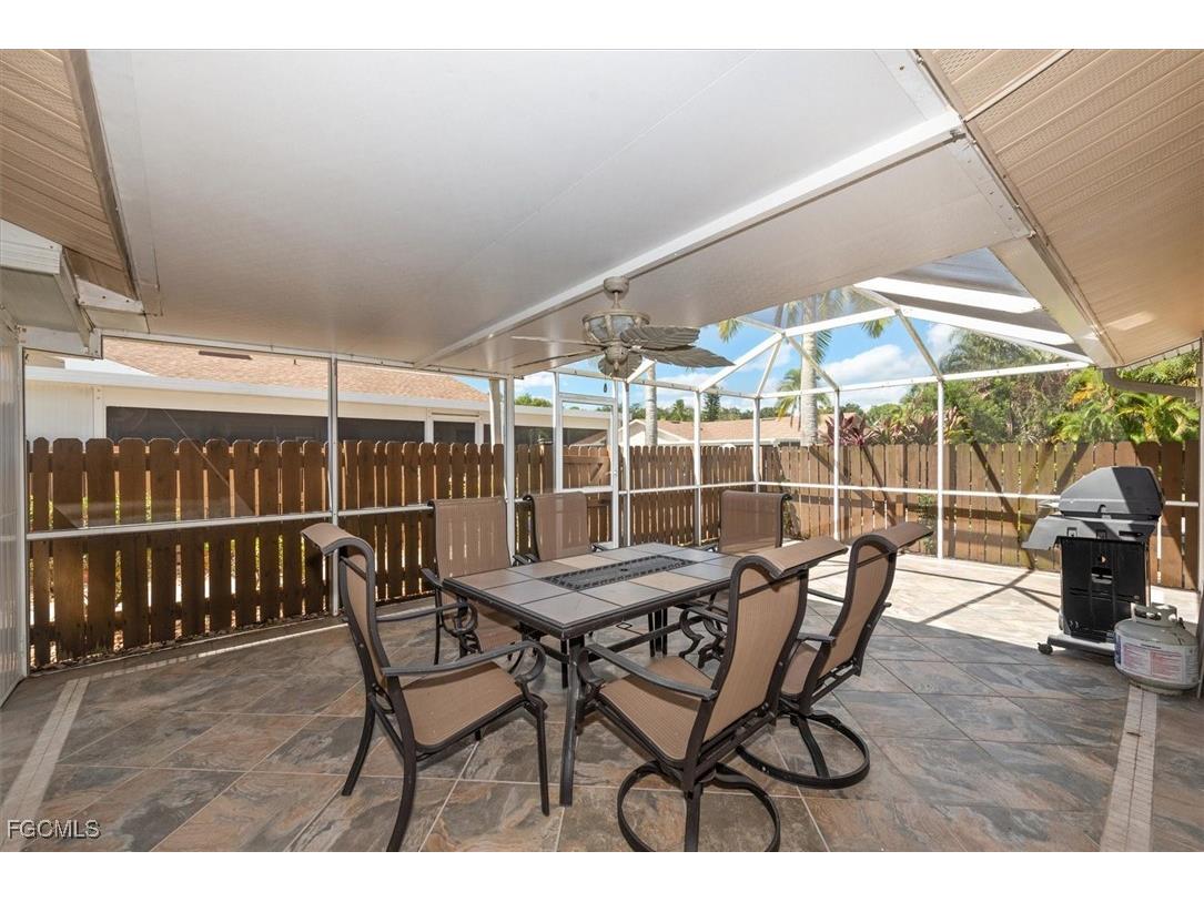 15630 Crystal Lake Drive #102 North Fort Myers FL 33917 2025013884 image8