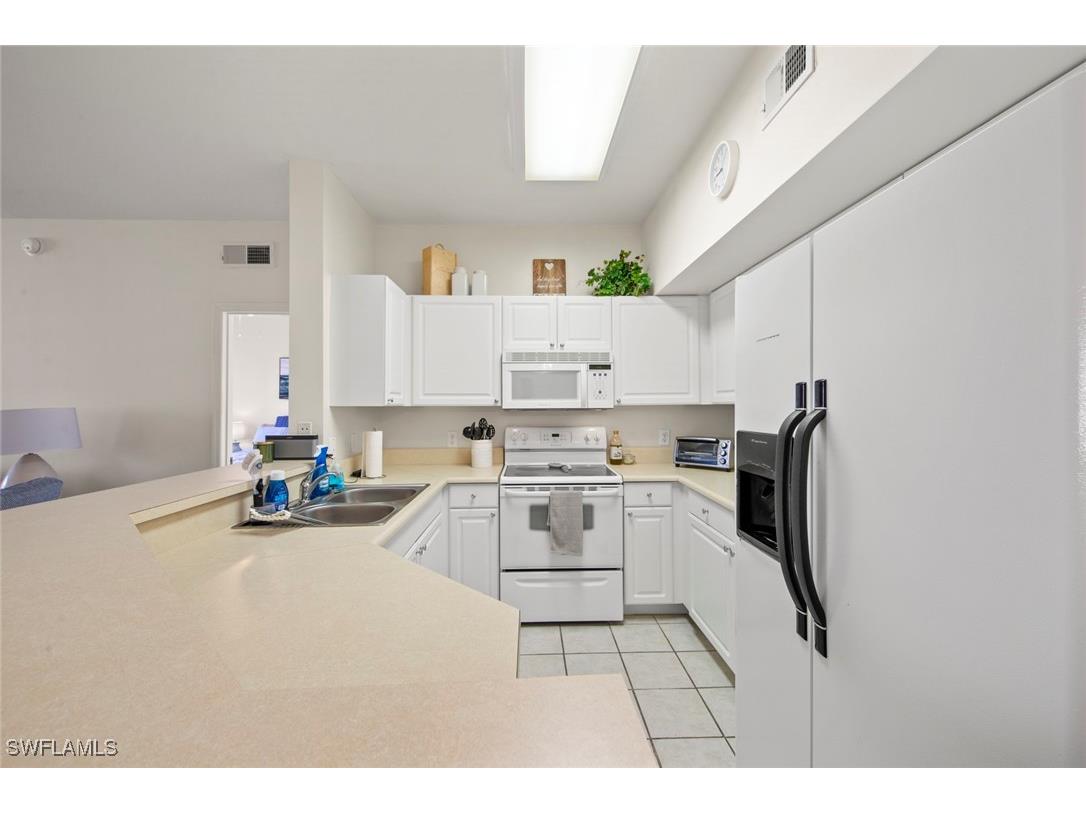 15630 Ocean Walk Circle #214 Fort Myers FL 33908 225040701 image11