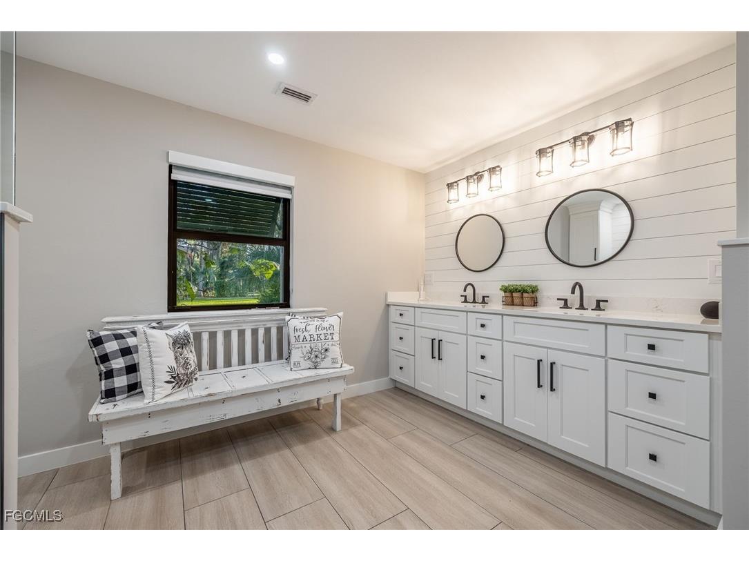 15630 Roberts Lane Fort Myers FL 33908 2026000777 image19