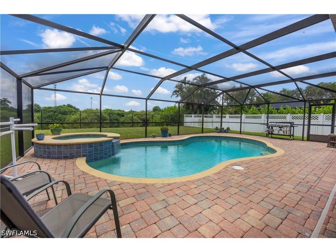 15633 Beachcomber Avenue Fort Myers FL 33908 226024050 image5