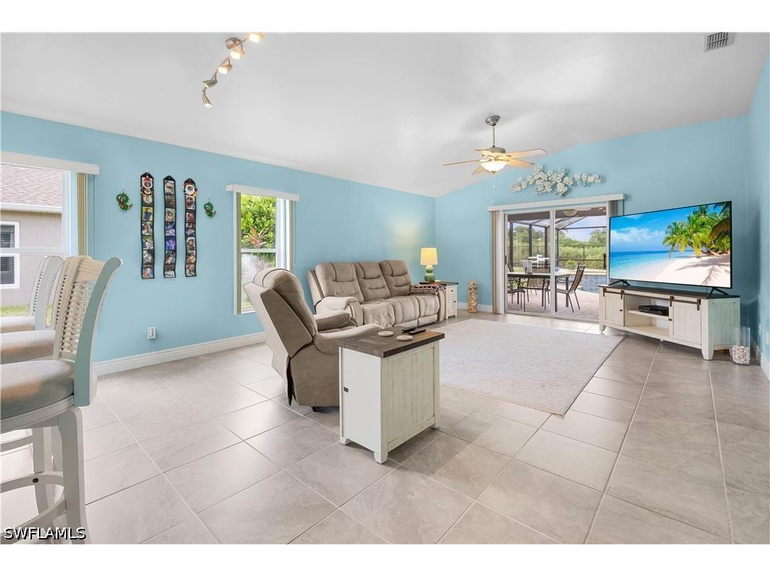 15633 Beachcomber Avenue Fort Myers FL 33908 226024050 image8