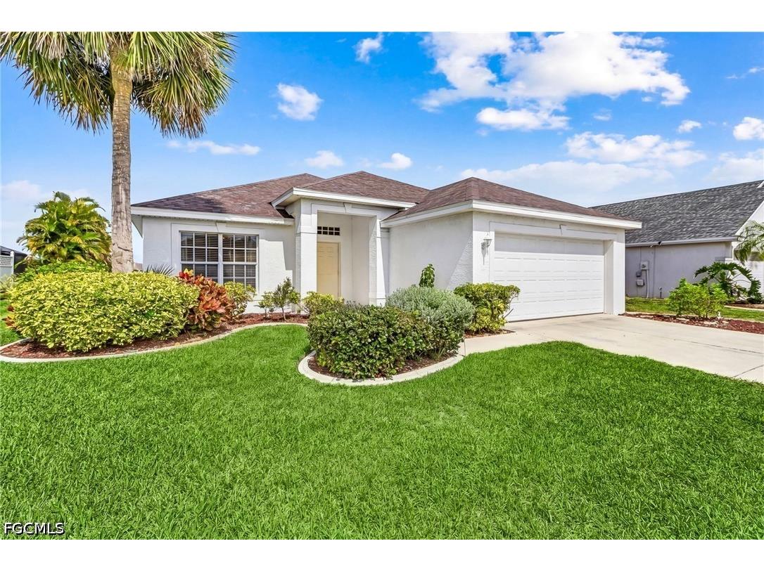 15638 Beachcomber Avenue Fort Myers FL 33908 2026021719 image1