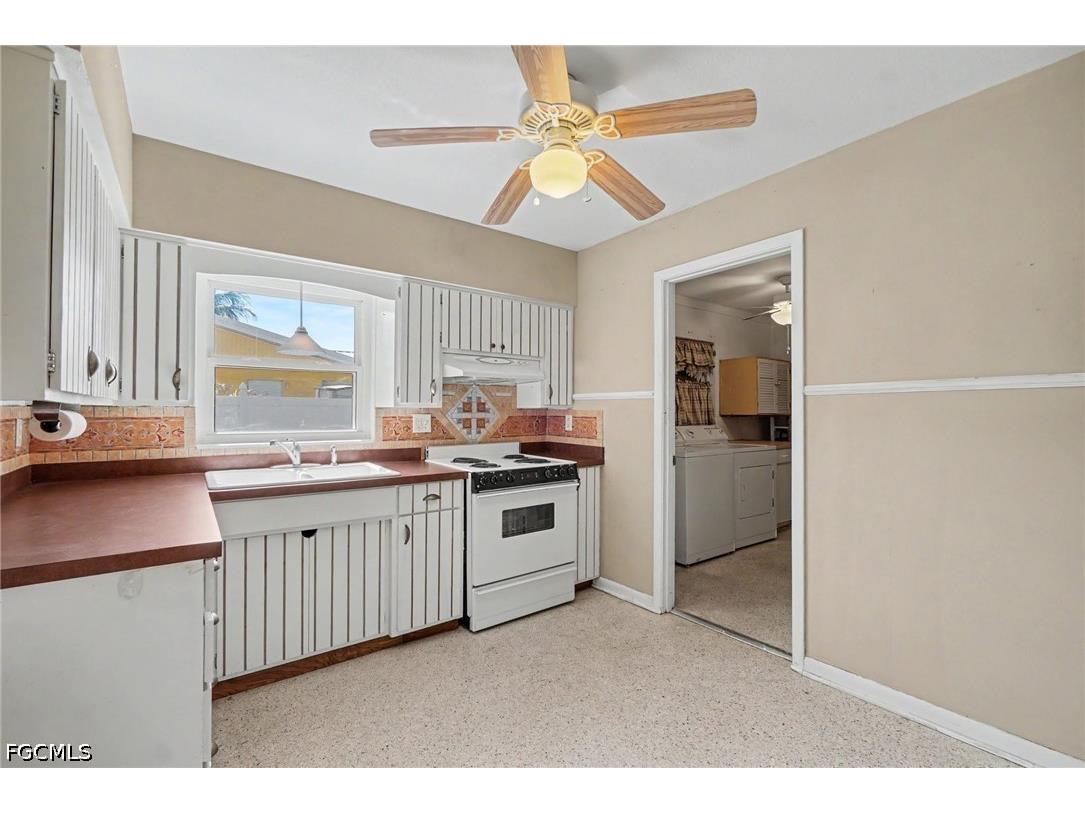 1564 Ixora Drive North Fort Myers FL 33917 2026029294 image6