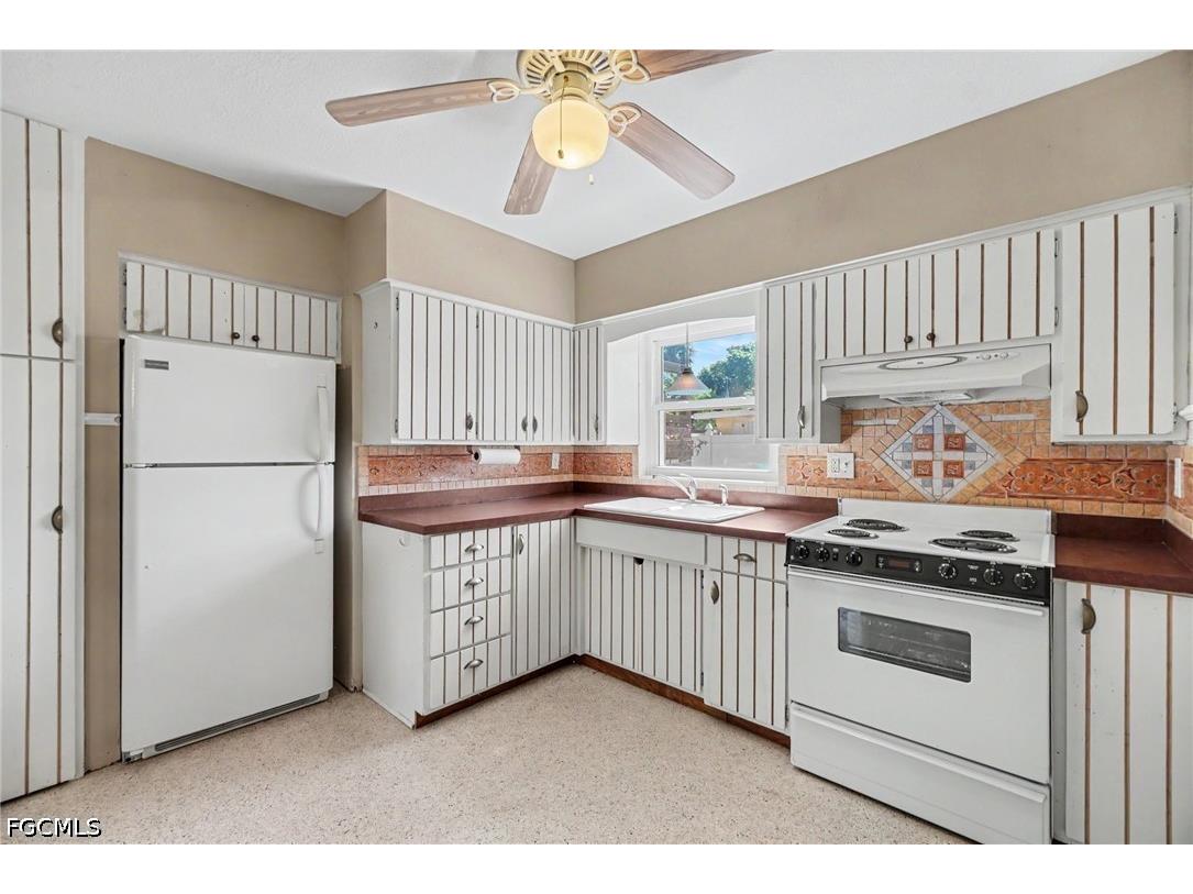 1564 Ixora Drive North Fort Myers FL 33917 2026029294 image7
