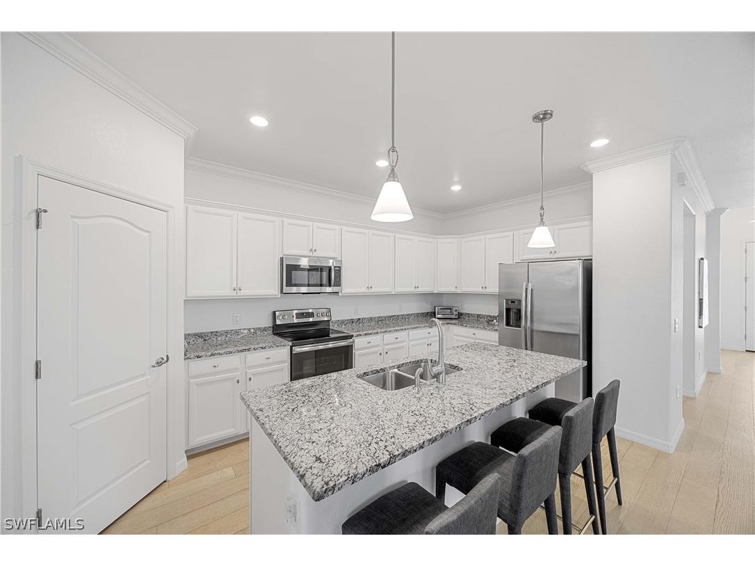 1564 Vizcaya Lane Naples FL 34113 226002637 image10