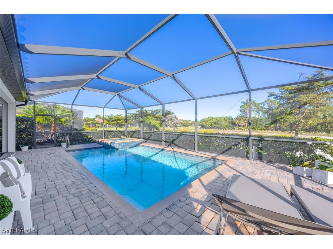 1564 Vizcaya Lane Naples FL 34113 226002637 image30