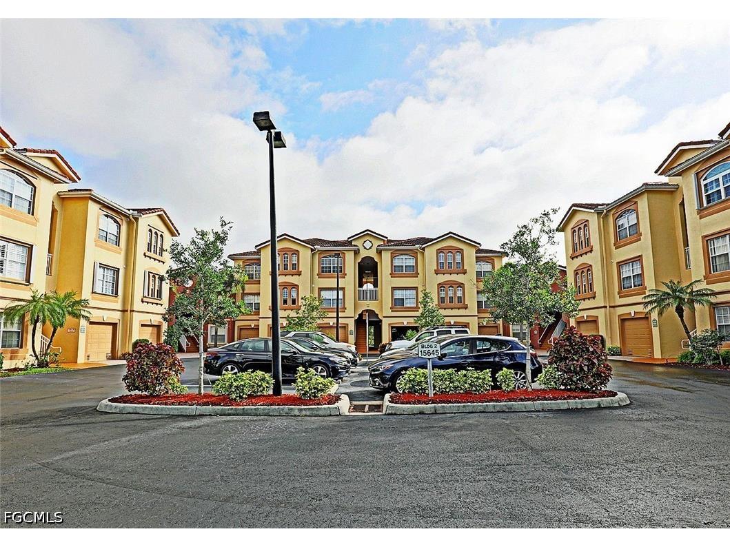 15645 Ocean Walk Circle #116 Fort Myers FL 33908 2026025553 image1