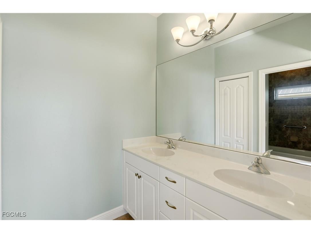 15650 Caloosa Creek Circle Fort Myers FL 33908 2025025228 image14