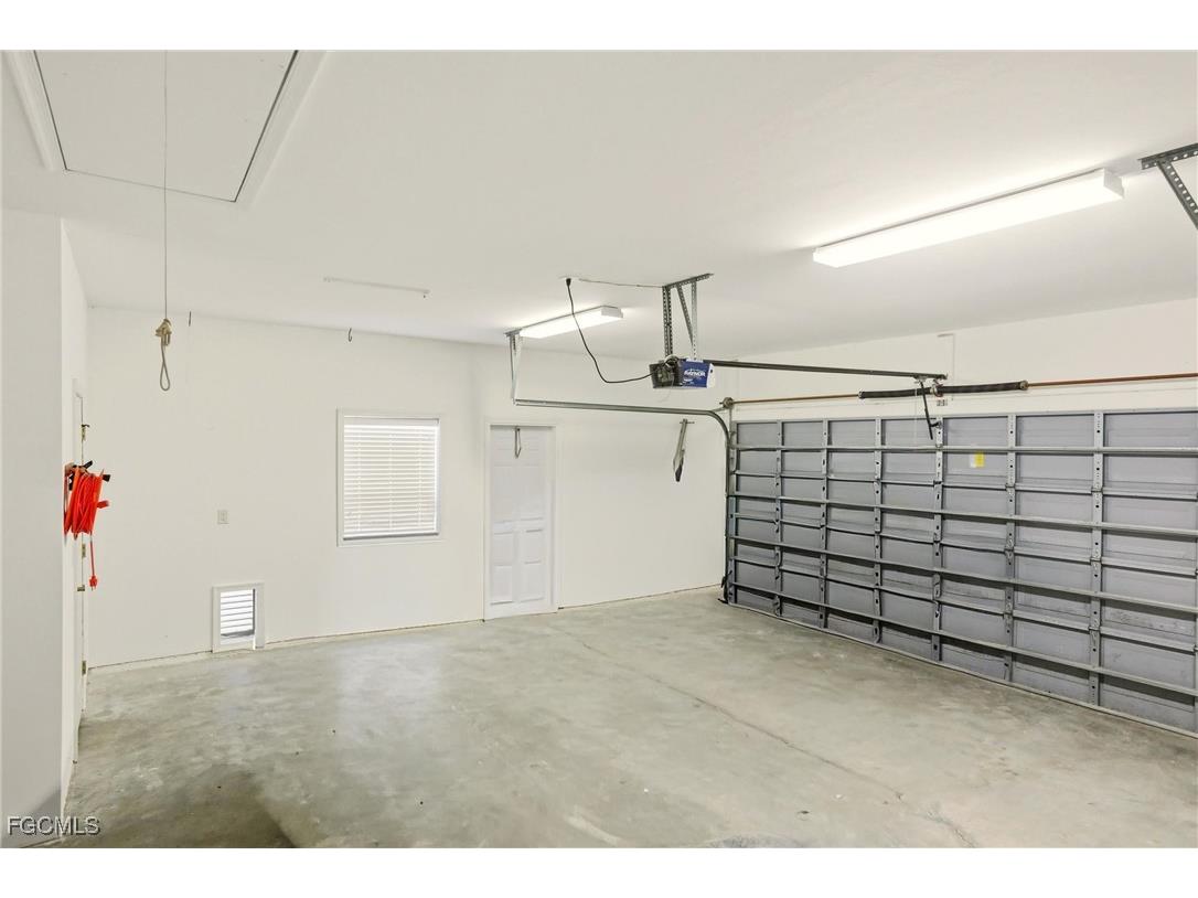 15650 Caloosa Creek Circle Fort Myers FL 33908 2025025228 image36