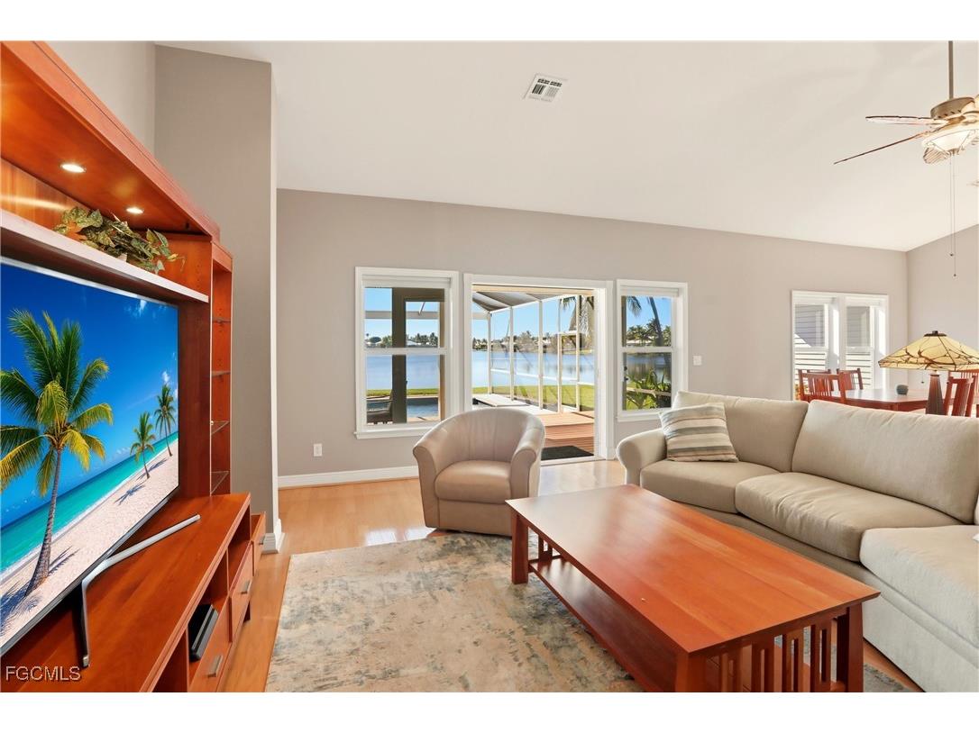 15650 Caloosa Creek Circle Fort Myers FL 33908 2025025228 image4