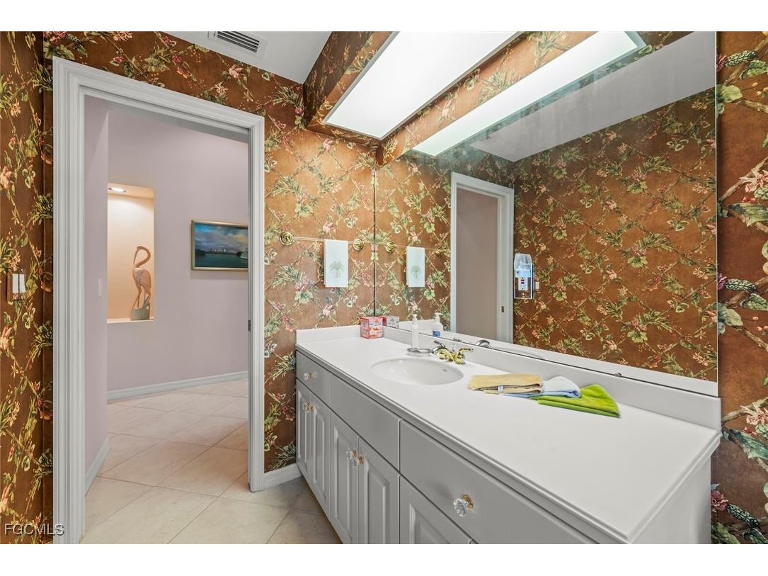 15650 Queensferry Drive Fort Myers FL 33912 2025026139 image5