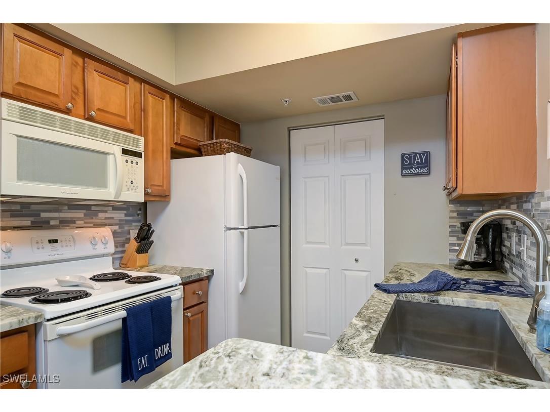 15655 Ocean Walk Circle #205 Fort Myers FL 33908 225009758 image10