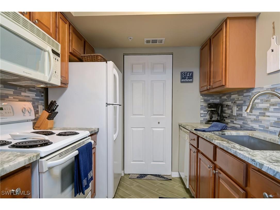 15655 Ocean Walk Circle #205 Fort Myers FL 33908 225009758 image11