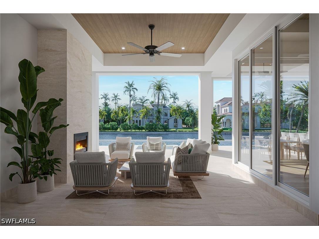 1566 Curlew Avenue Naples FL 34102 226020832 image2