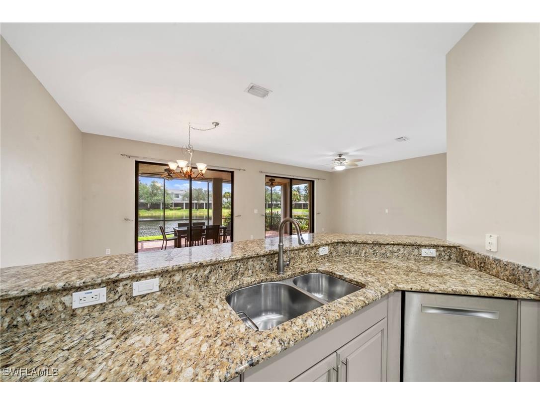 15662 Summit Place Circle #385 Naples FL 34119 225068232 image9