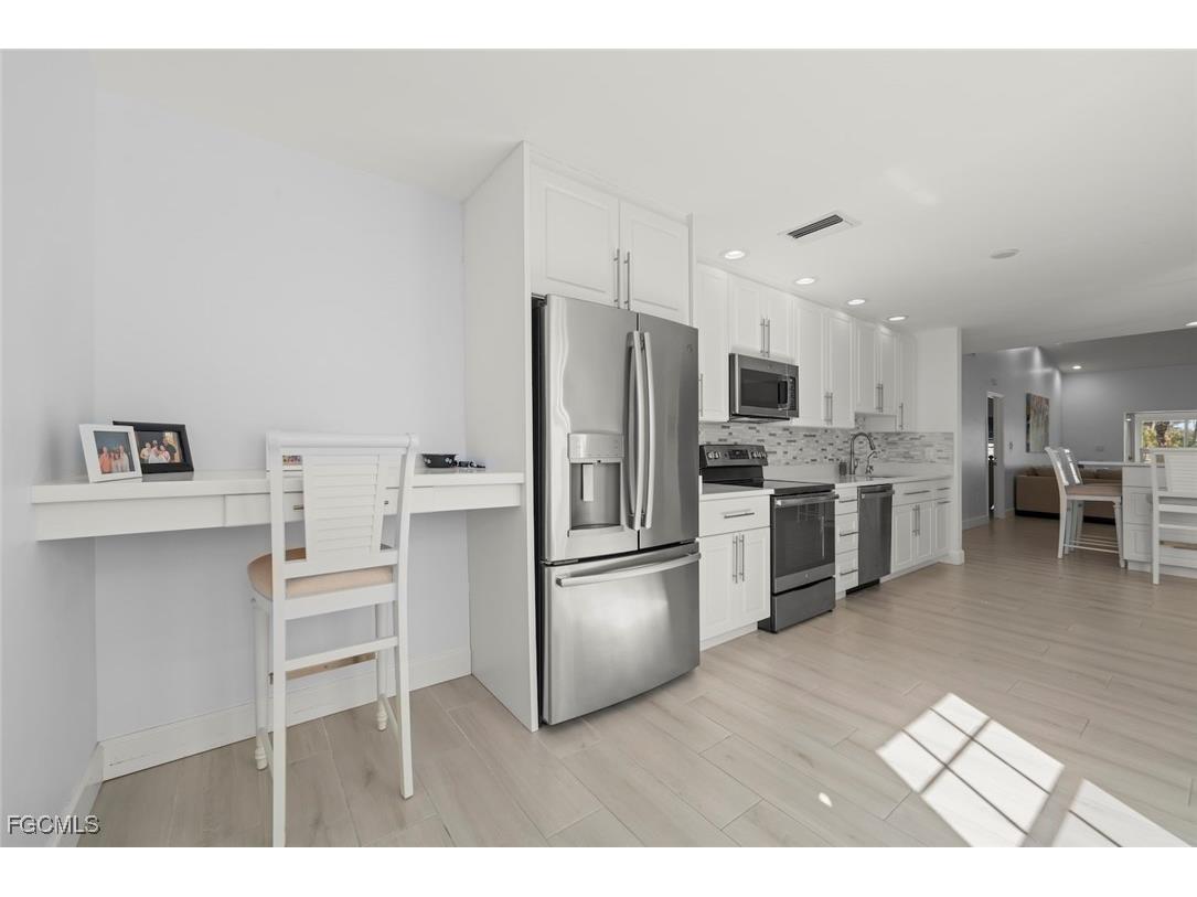 15667 Carriedale Lane Fort Myers FL 33912 2026006469 image16