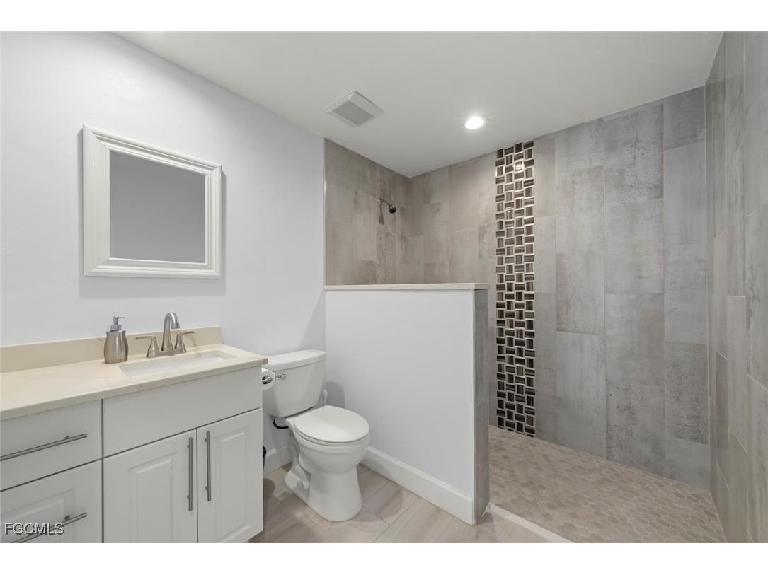 15667 Carriedale Lane Fort Myers FL 33912 2026006469 image8