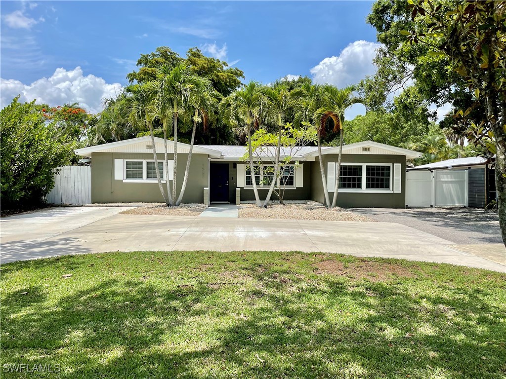 1567 Jefferson Avenue Fort Myers FL 33901 224064976 image1