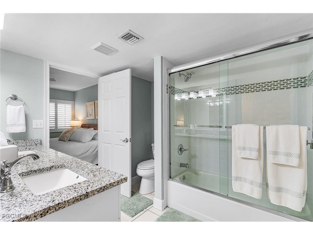 15672 Carriedale Lane #4 Fort Myers FL 33912 2025018112 image23