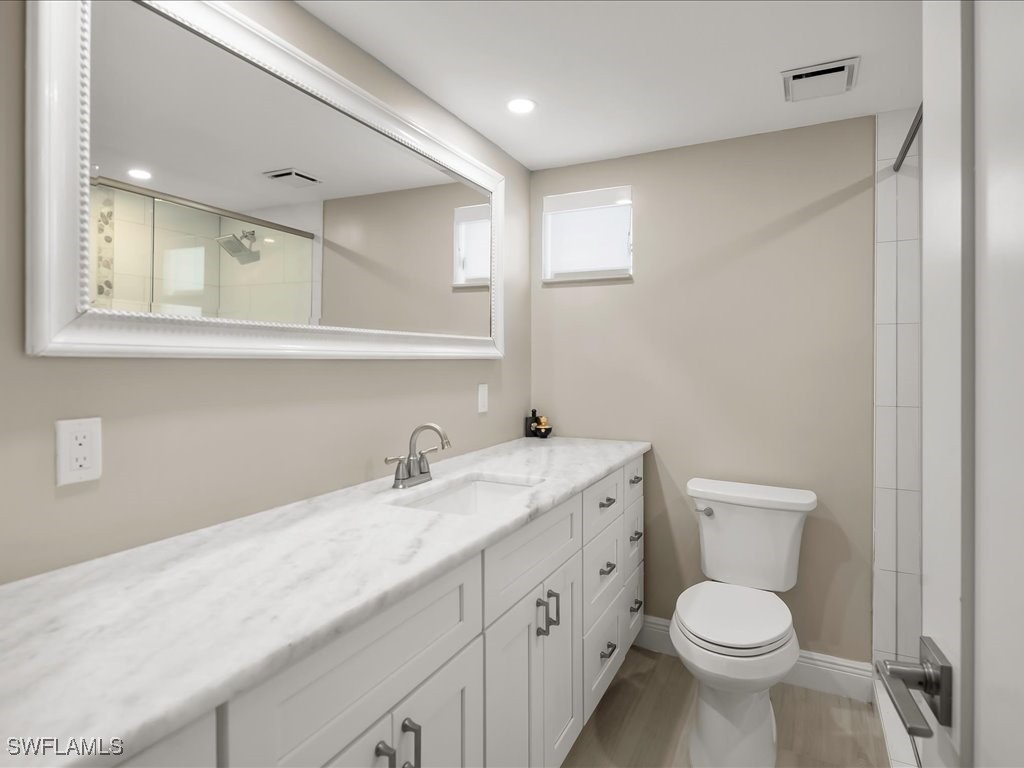 1568 Gulf Shore Boulevard N #4 Naples FL 34102 225079862 image23