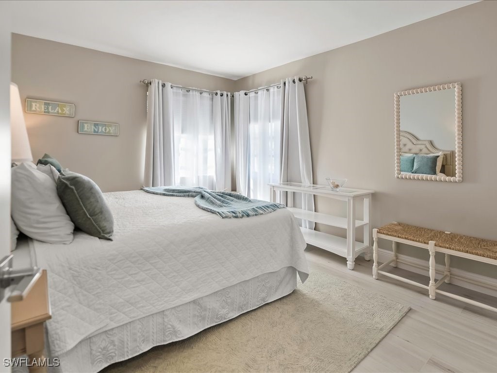 1568 Gulf Shore Boulevard N #4 Naples FL 34102 225079862 image25