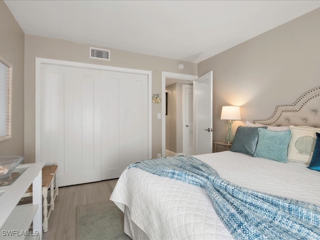 1568 Gulf Shore Boulevard N #4 Naples FL 34102 225079862 image26