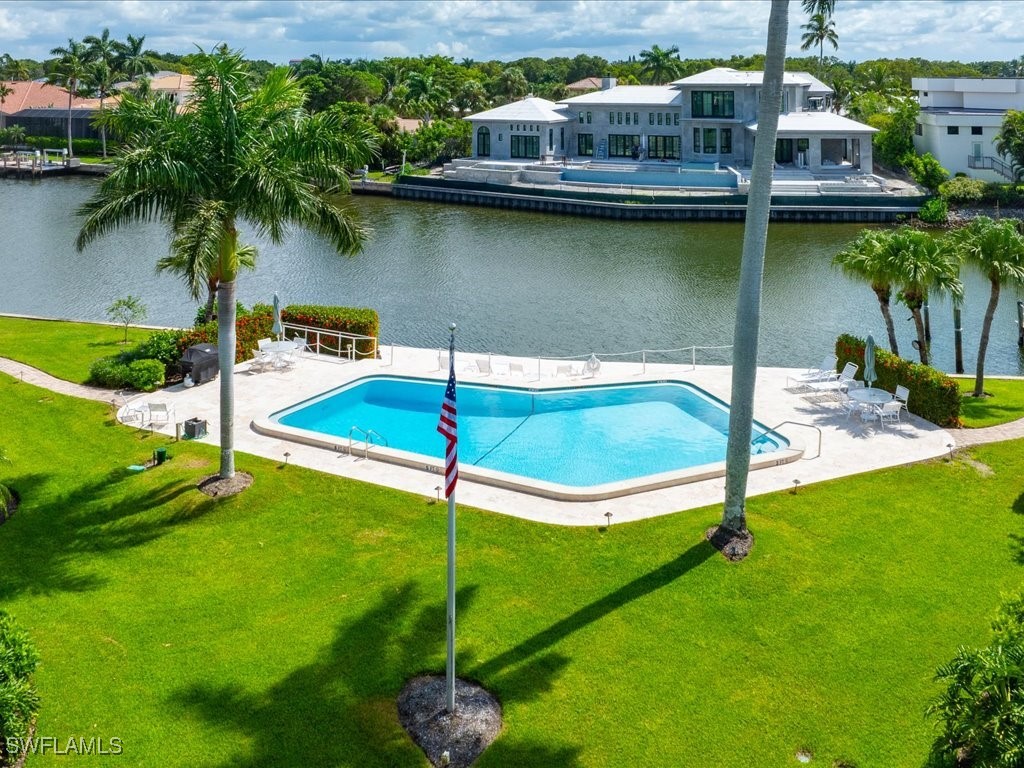 1568 Gulf Shore Boulevard N #4 Naples FL 34102 225079862 image32