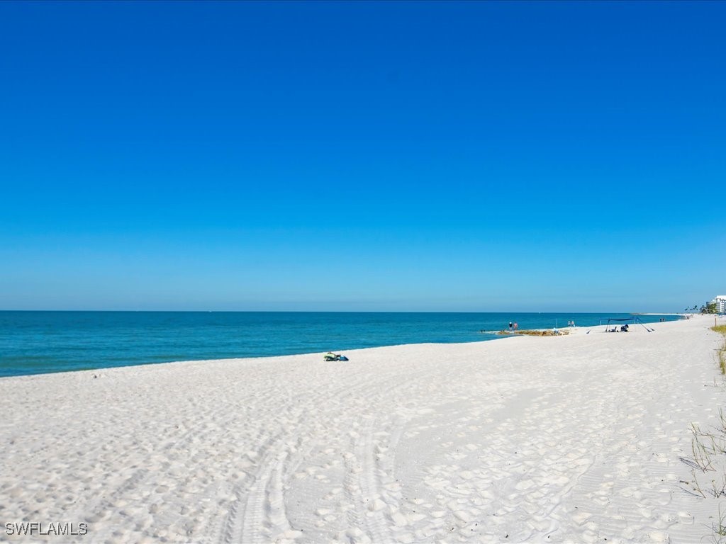 1568 Gulf Shore Boulevard N #4 Naples FL 34102 225079862 image45