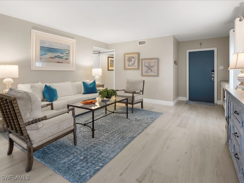 1568 Gulf Shore Boulevard N #4 Naples FL 34102 225079862 image7