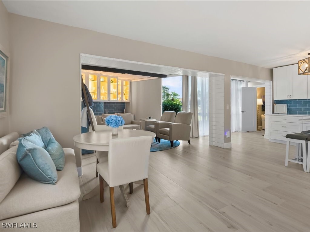 1568 Gulf Shore Boulevard N #4 Naples FL 34102 225079862 image8