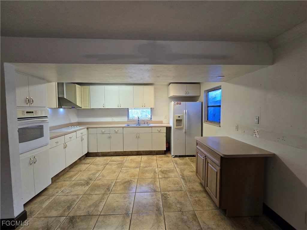 1569 Maple Drive Fort Myers FL 33907 2025024886 image6