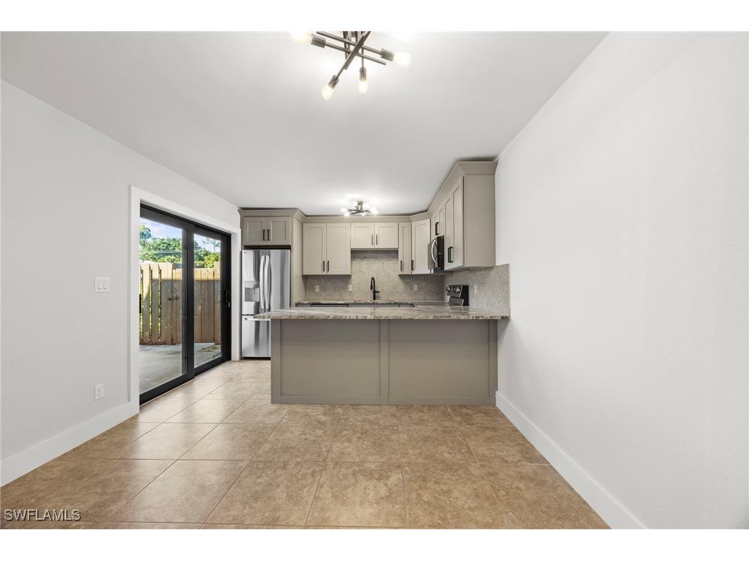 1569 Park Meadows Drive #2 Fort Myers FL 33907 226003596 image8