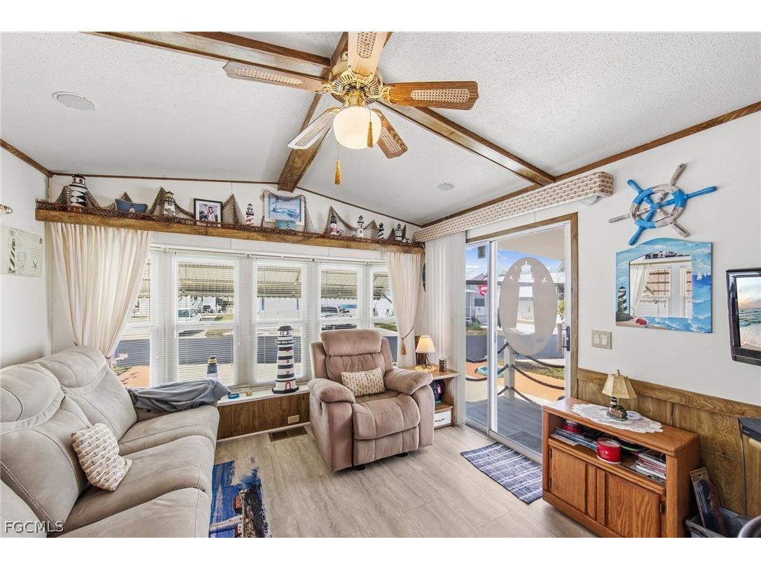 157 Caravan Circle North Fort Myers FL 33903 2026011421 image10