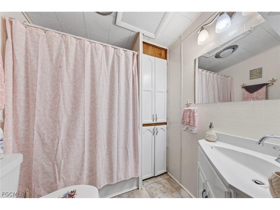 157 Caravan Circle North Fort Myers FL 33903 2026011421 image21