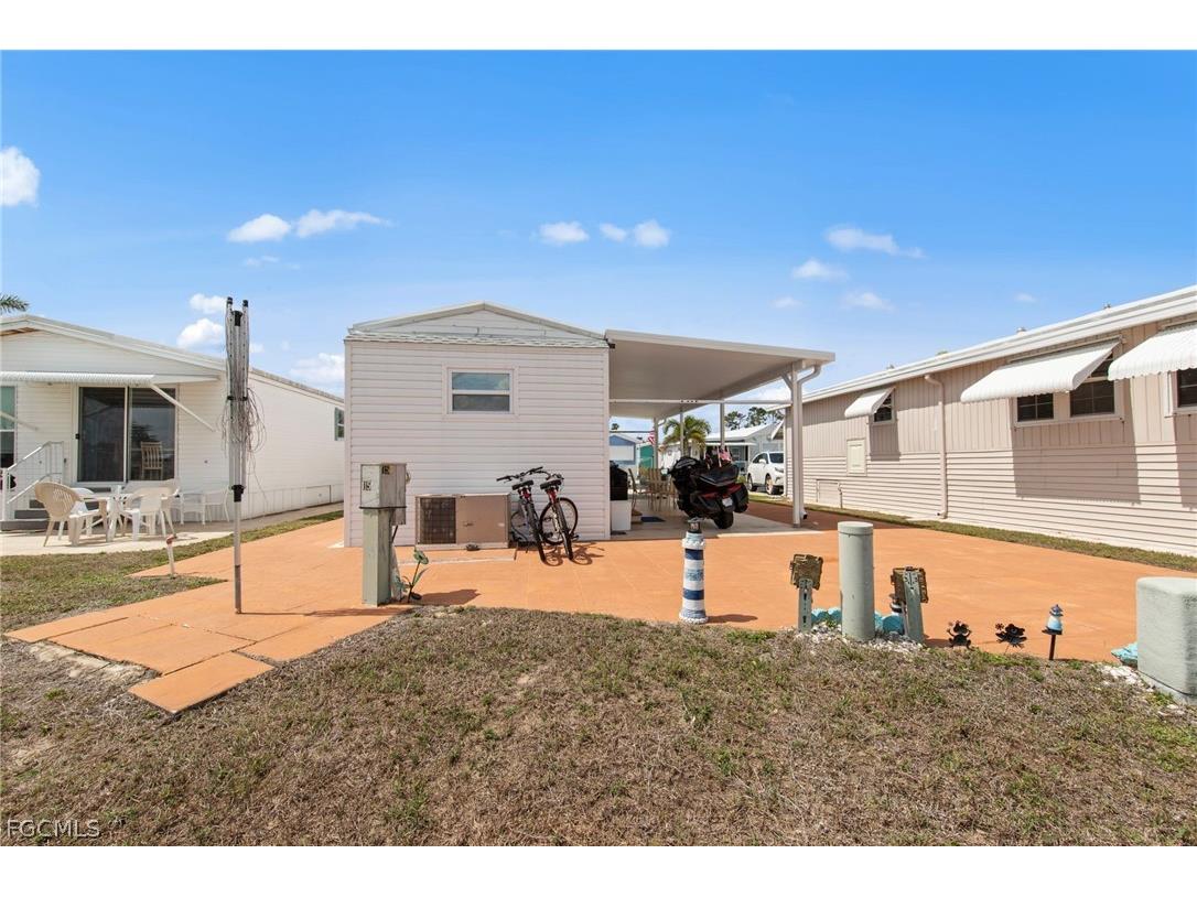 157 Caravan Circle North Fort Myers FL 33903 2026011421 image8