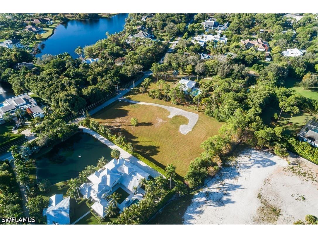157 Center Street Naples FL 34108 226016918 image4