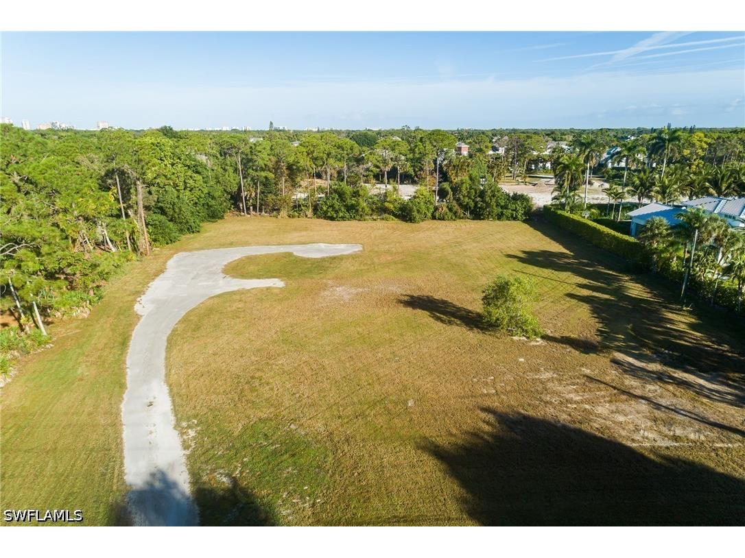 157 Center Street Naples FL 34108 226016918 image6