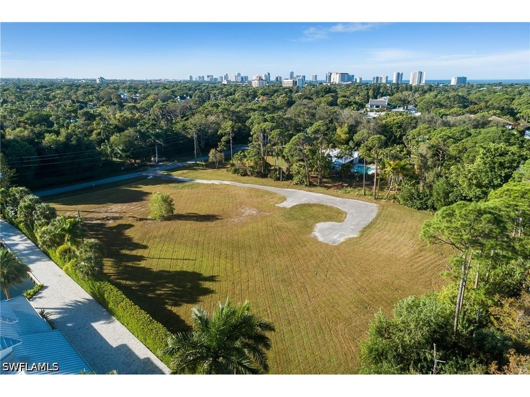 157 Center Street Naples FL 34108 226016918 image7