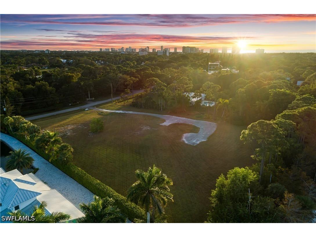 157 Center Street Naples FL 34108 226016918 image8