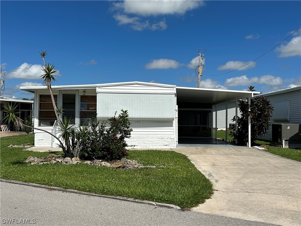 157 Chisholm Trail North Fort Myers FL 33917 223070877 image1