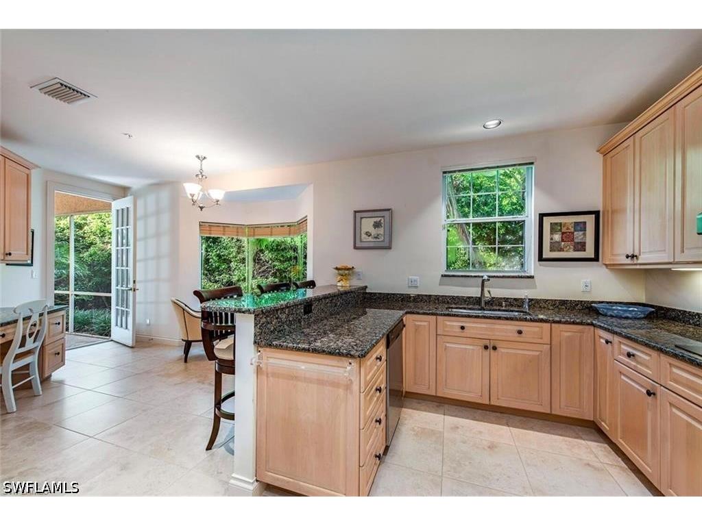 157 Colonade Circle #1002 Naples FL 34103 226022468 image4
