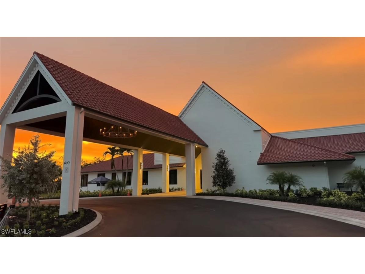 157 Saint James Way Naples FL 34104 225064140 image22