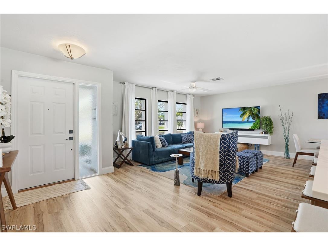 157 Willoughby Drive Naples FL 34110 226012063 image2