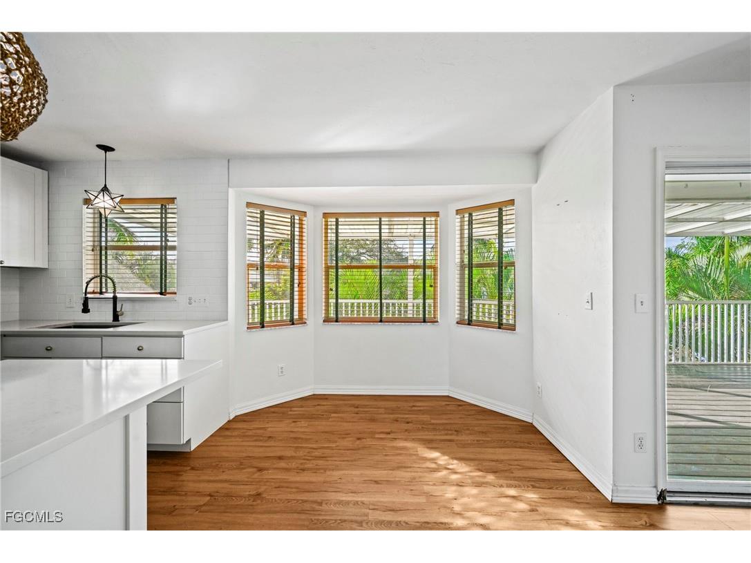 1570 Avion Place Naples FL 34104 2025019172 image7