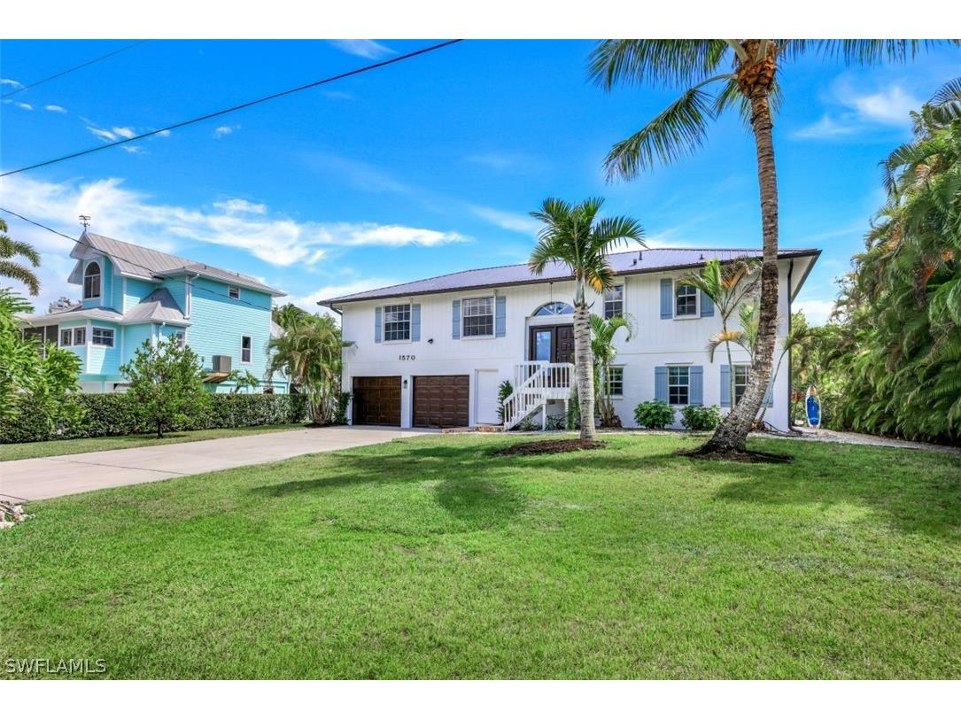 1570 Avion Place Naples FL 34104 222068052 image1