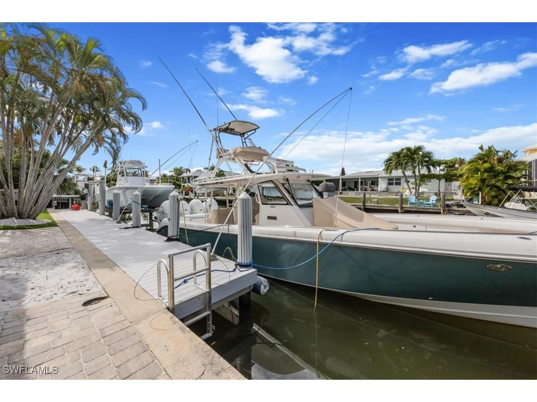 1570 Bonita Lane Naples FL 34102 225078016 image20