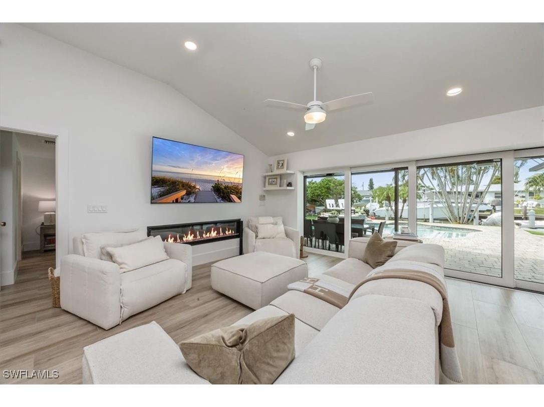 1570 Bonita Lane Naples FL 34102 225078016 image6