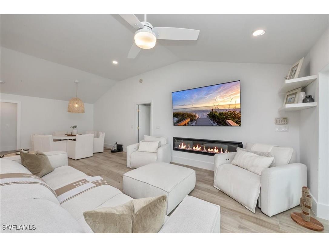 1570 Bonita Lane Naples FL 34102 225078016 image7