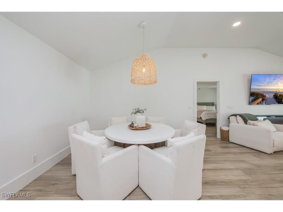 1570 Bonita Lane Naples FL 34102 225078016 image8