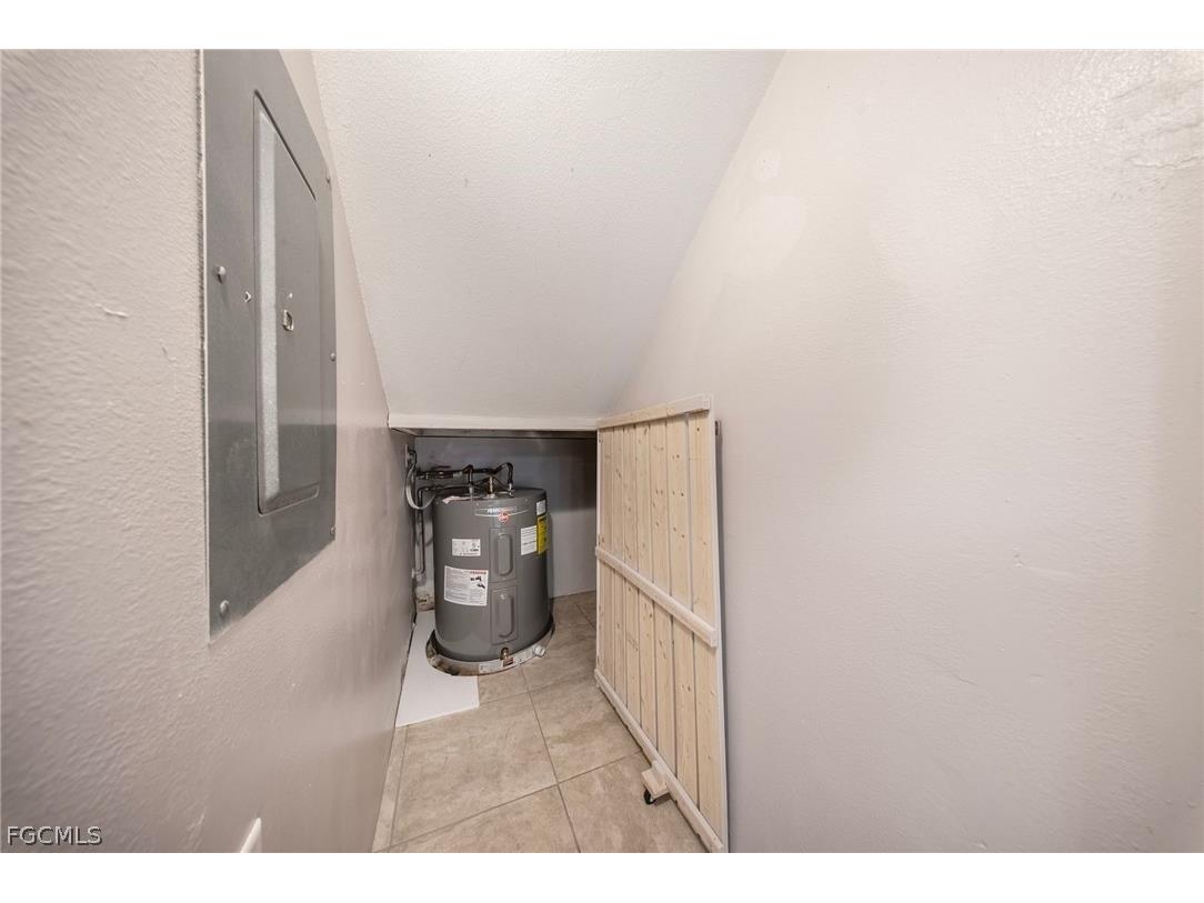 1570 Park Meadows Drive #1 Fort Myers FL 33907 2026011792 image12